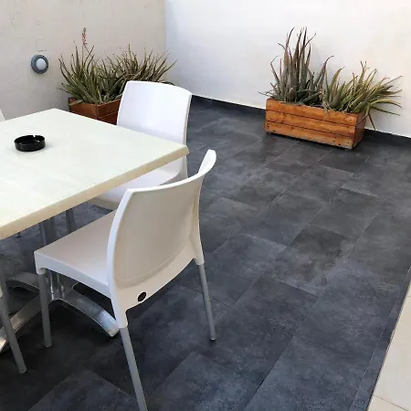 Selena Appartement Kamári